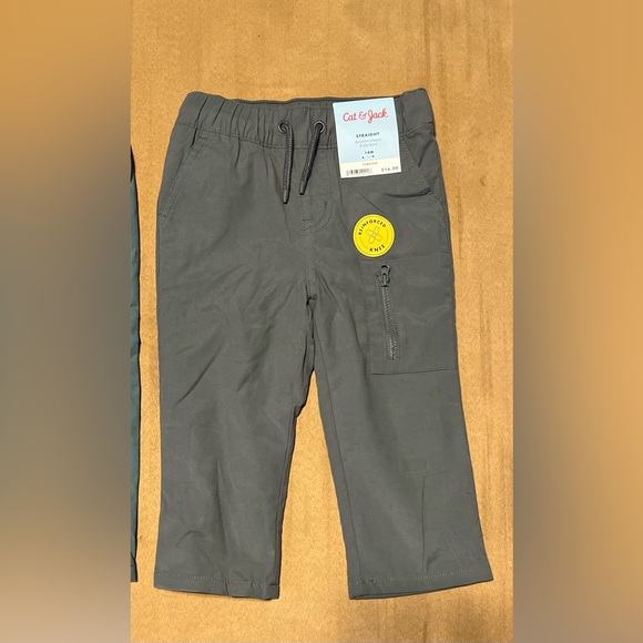 2 pair Toddler Boys Pants, Size 18 months, NWT
Reinforced knee
Fully lined - Picture 3 of 3